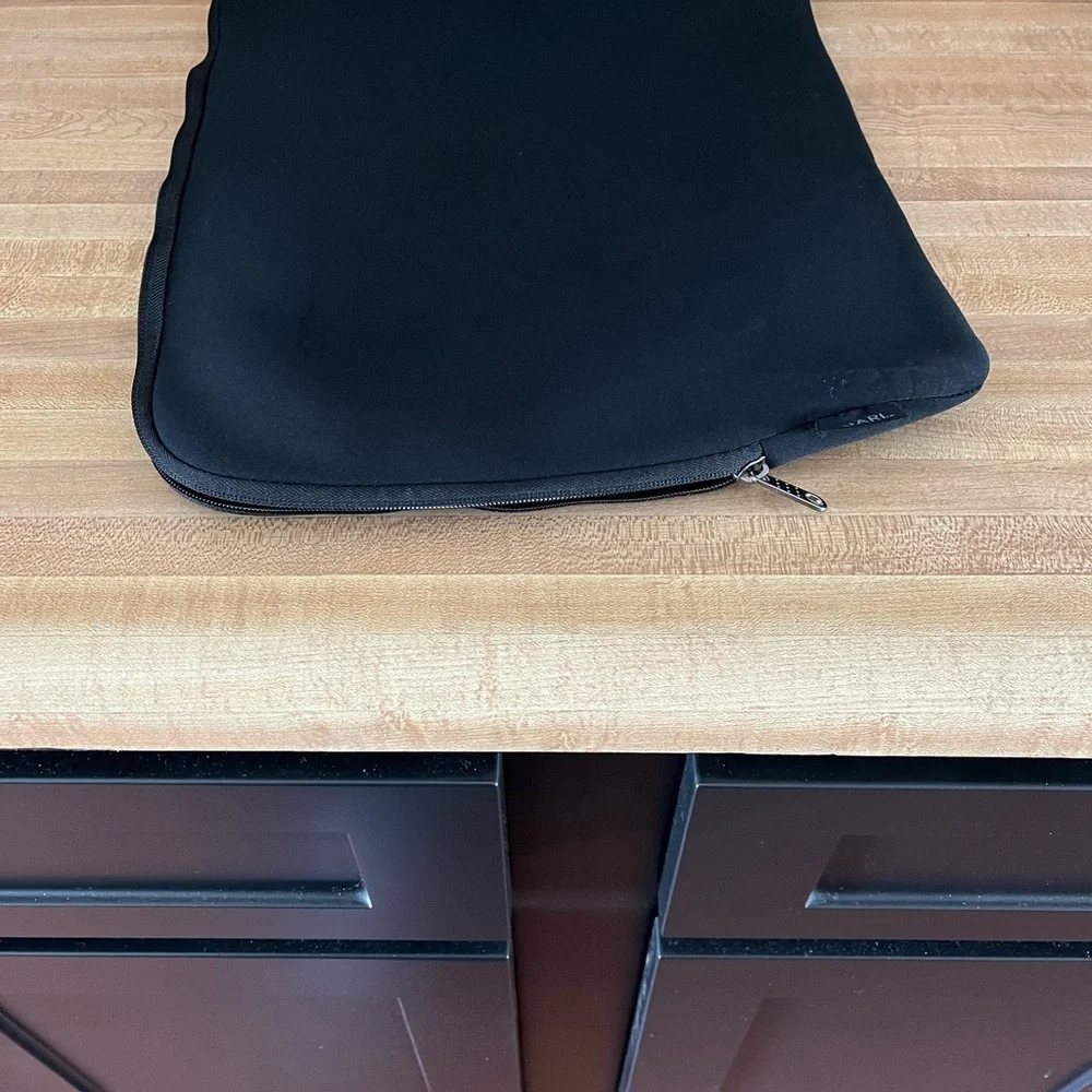 N/A soft black